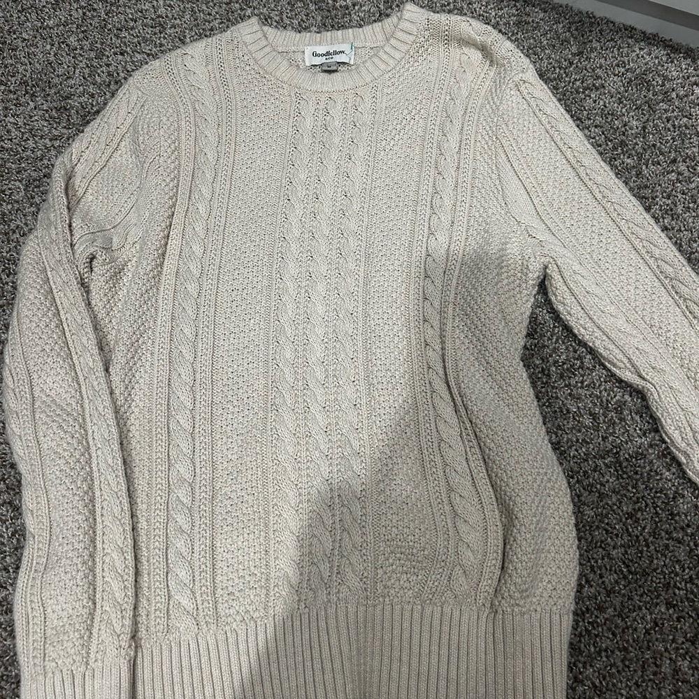 goodfellow sweater